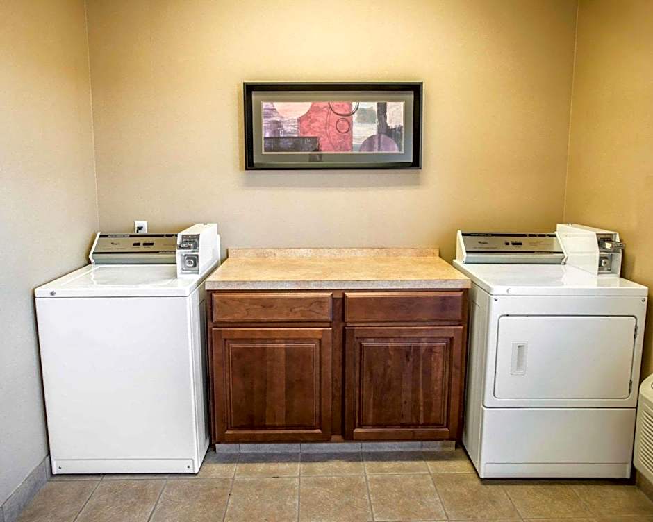 Sleep Inn & Suites Hays I-70