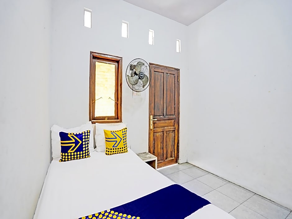 OYO 92086 Fun Guesthouse Syariah