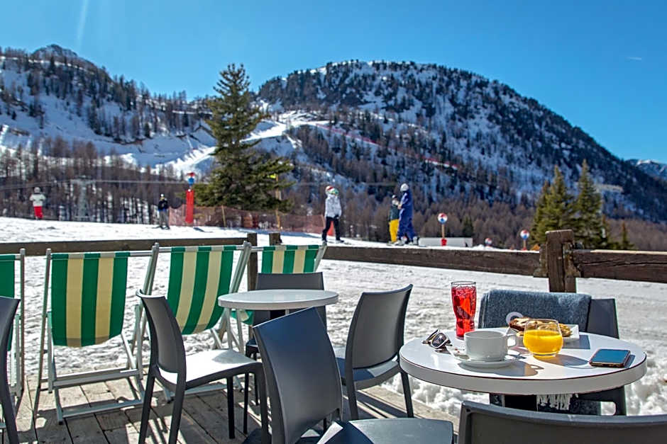 SOWELL HOTELS Le Pas du Loup