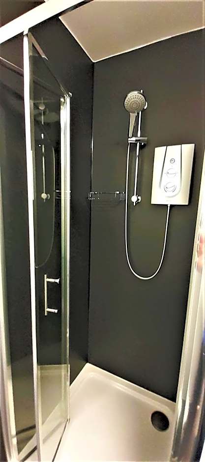 Brook House ― Free on-site car park