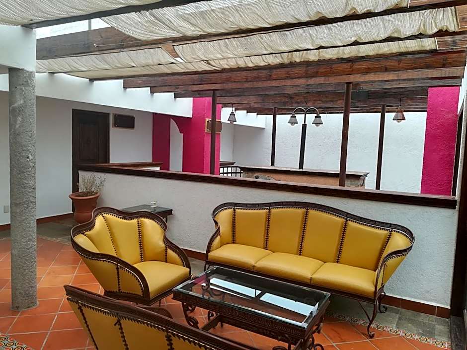 El Palacio Del Gambusino