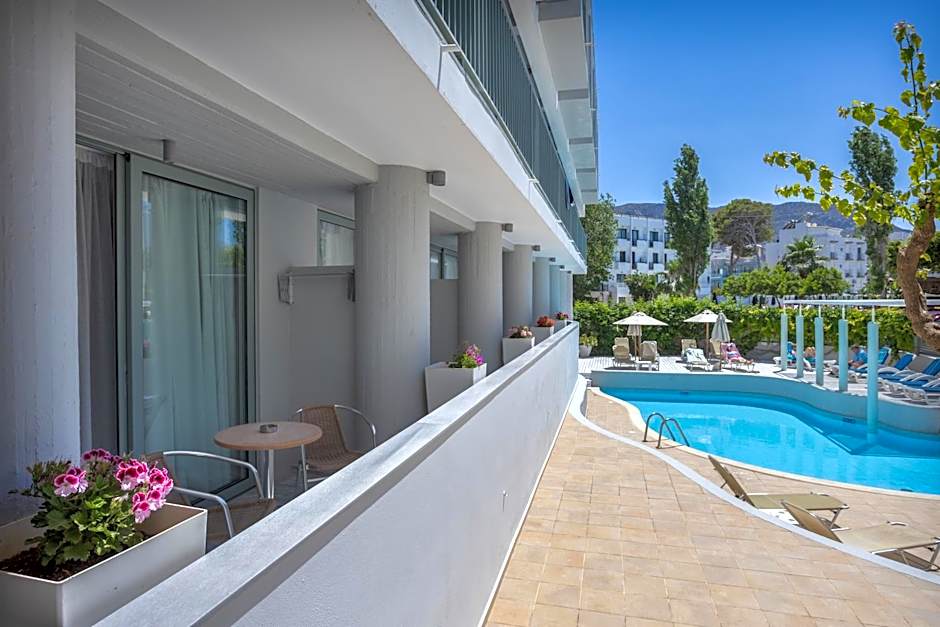 Alia Beach Hotel by Estia