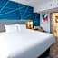 Comfort Suites
