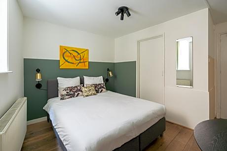 Standard Studio with Kitchen