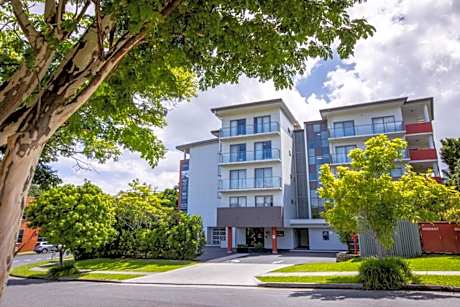 Essence Apartments