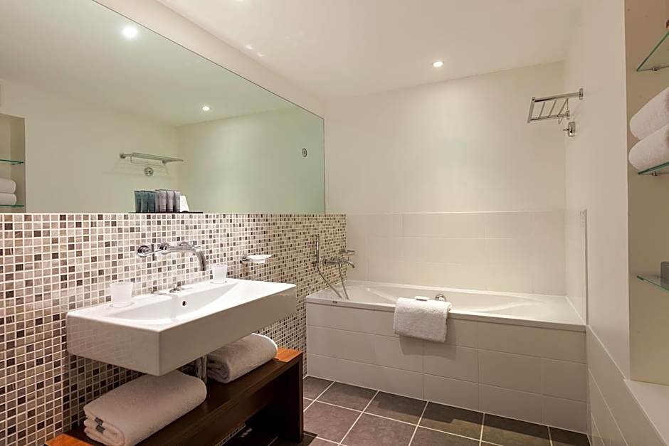 Chateau Belmont Tours by The Crest Collection