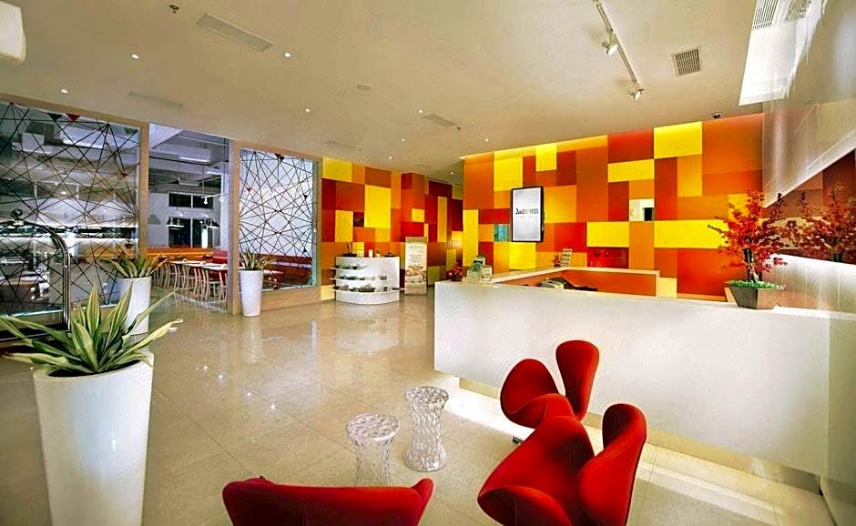 Zuri Express Lippo Cikarang Hotel