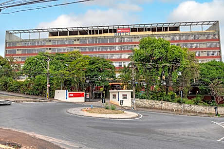 OYO Hotel L'Espace - Jaragua¡ Belo Horizonte