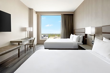 Queen Room with Two Queen Beds and City View - High Floor