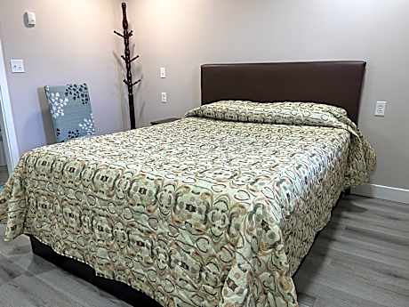 Deluxe Double Room with Extra Bed