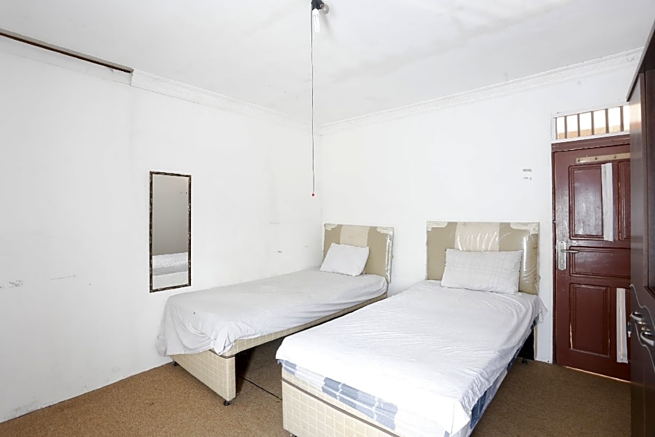 Hotel O Guest House Pandita