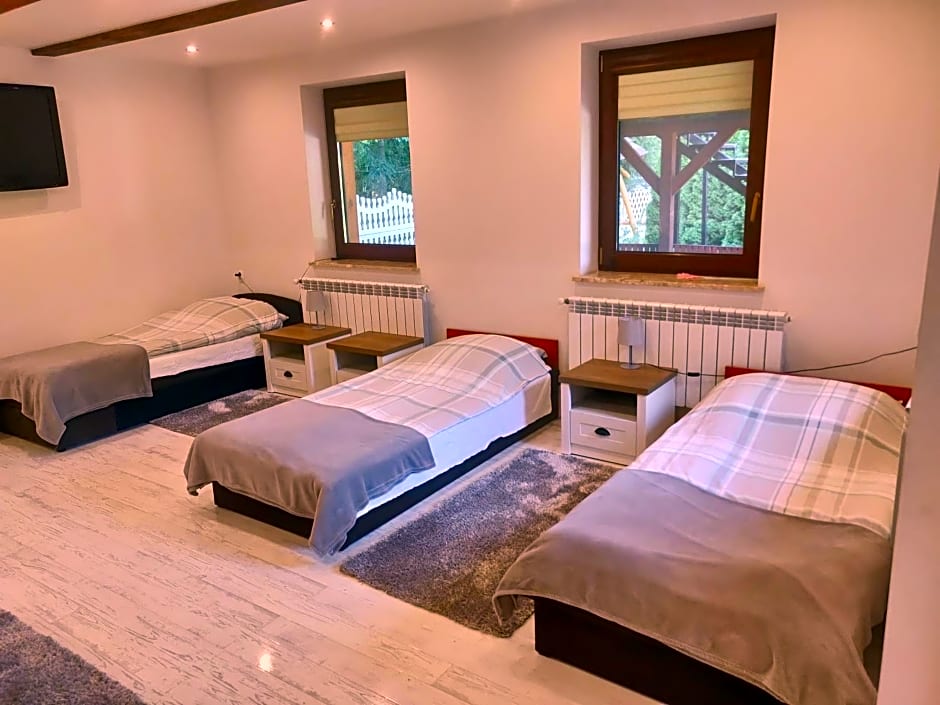 NOCLEGI-SPŁYWY BUGIEM