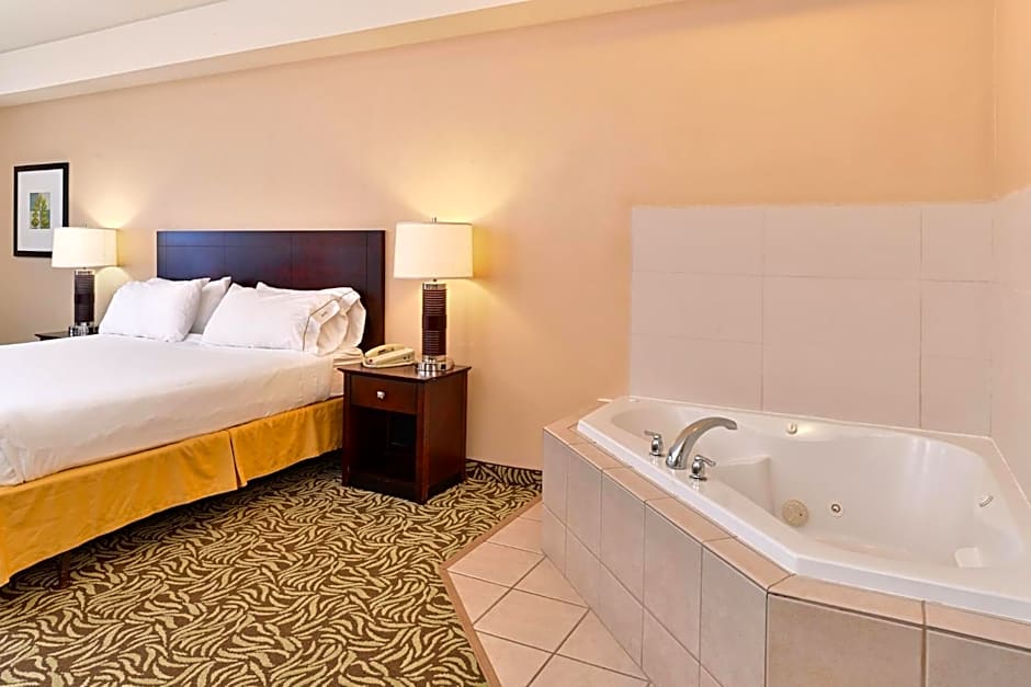 Holiday Inn Express Fresno River Park Highway 41 By IHG