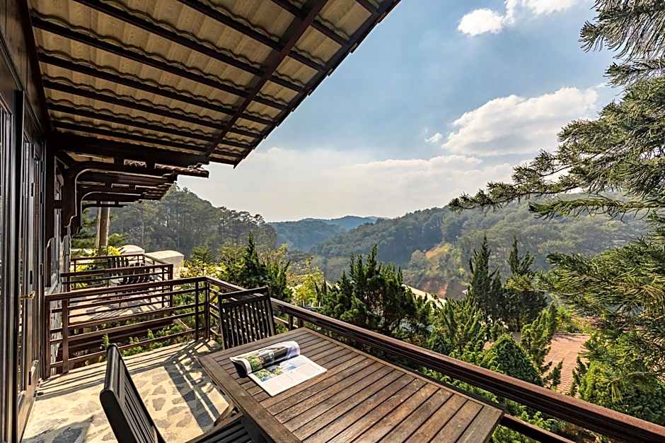Zen Valley Dalat Resort