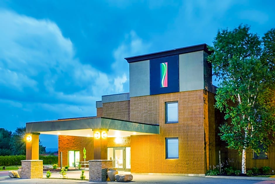 Super 8 by Wyndham Plattsburgh