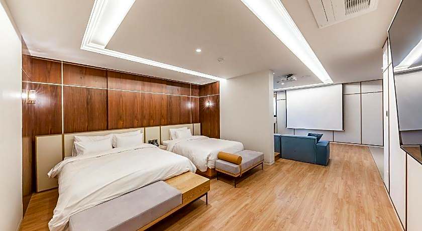 Brown-Dot Hotel Ulsan Sincheon