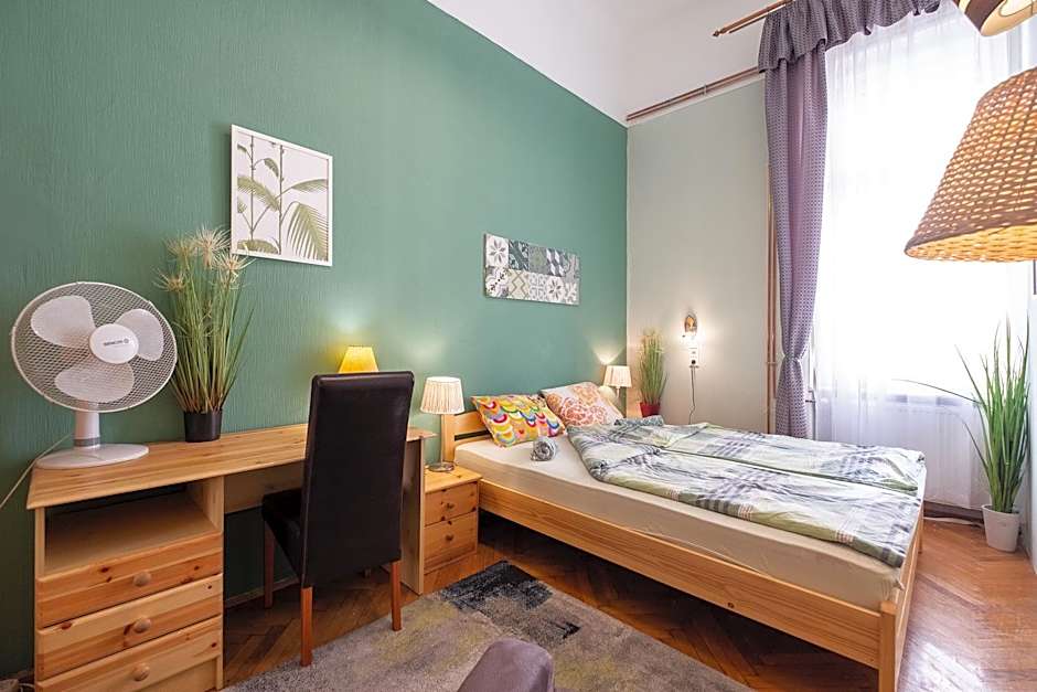 Pesto private rooms