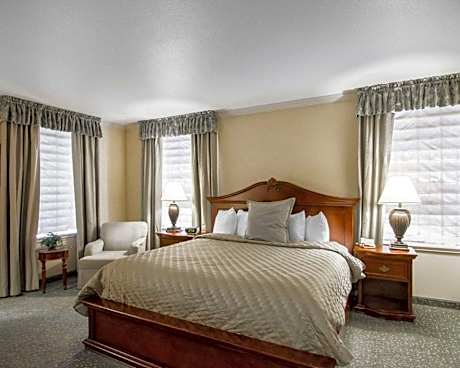 King Room - Non-Smoking