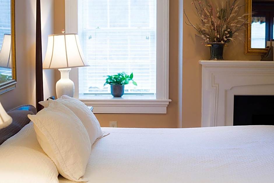 John Rutledge House Inn