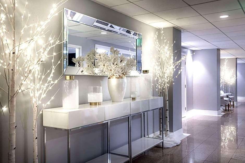 The Volare, Ascend Hotel Collection