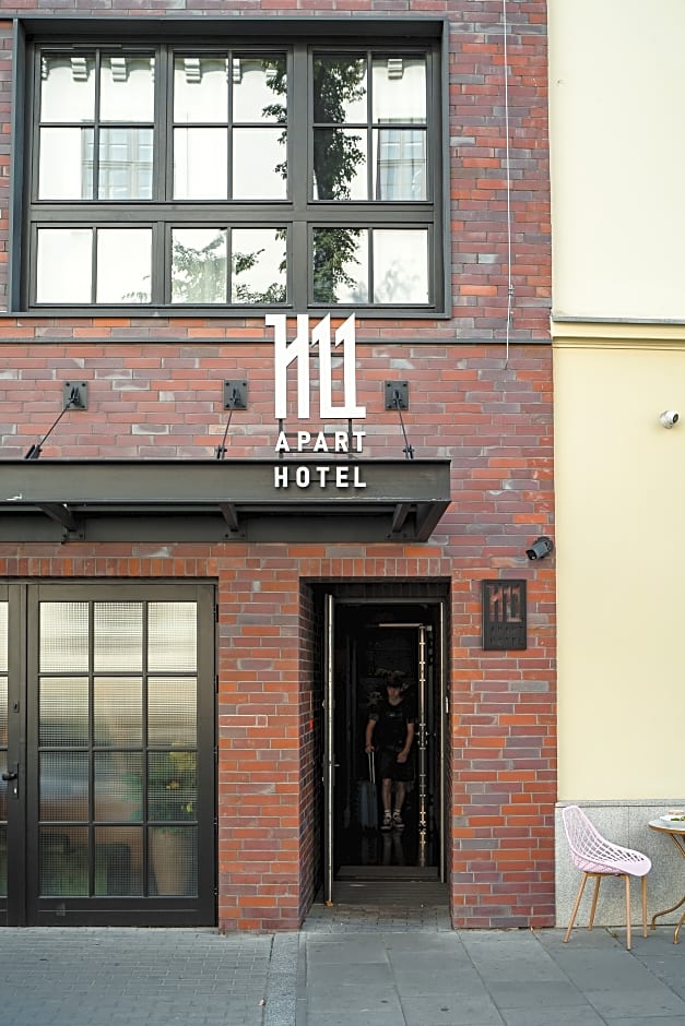 H11 Aparthotel