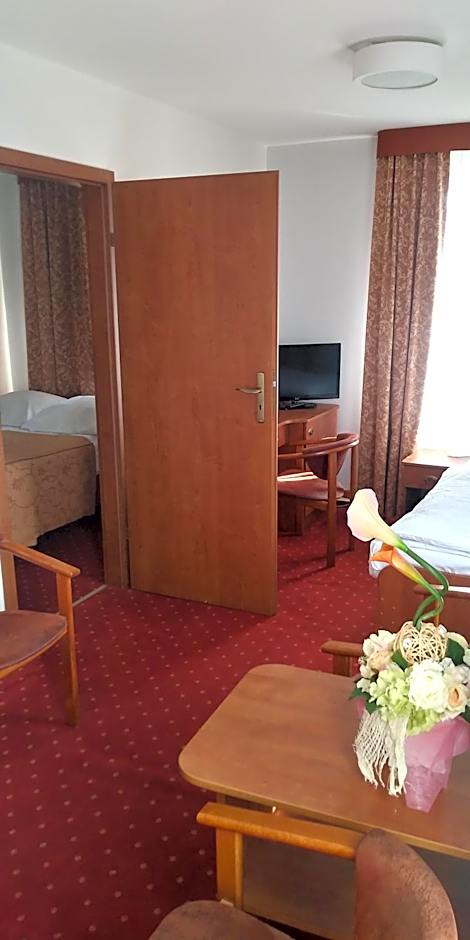 Hotel Korona