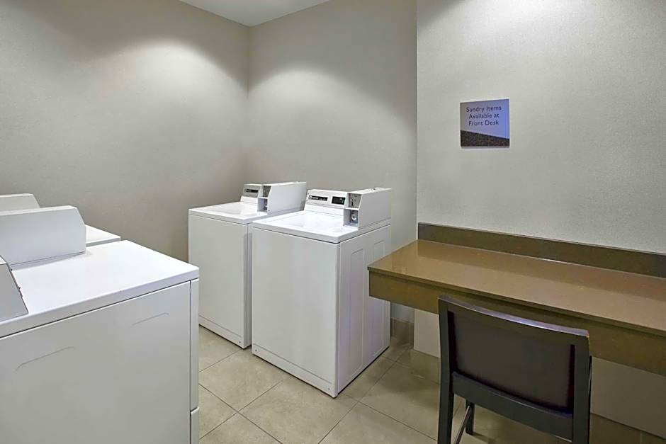 Embassy Suites By Hilton Columbus Airport