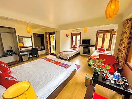 Superior Family Room