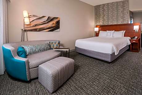 King Room with Sofa Bed