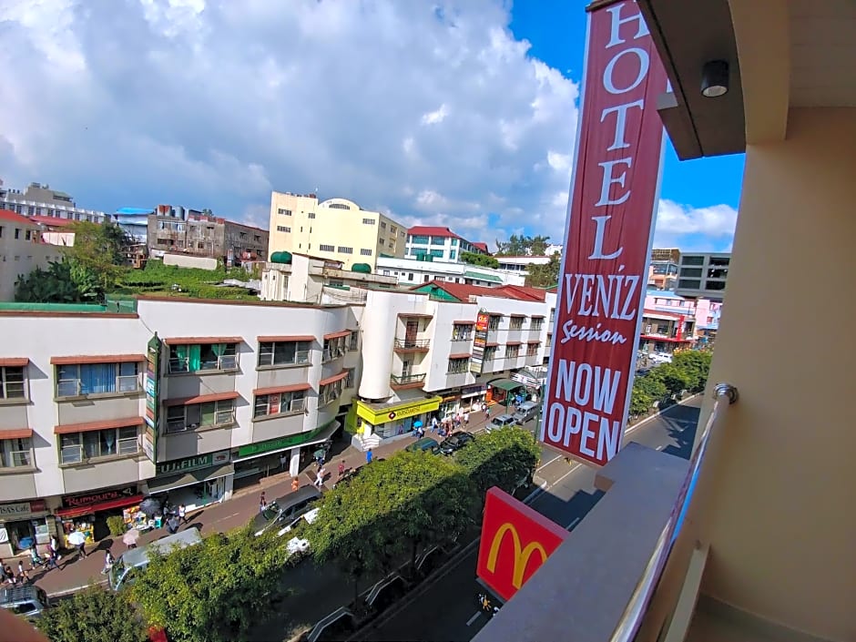 Hotel Veniz - Session