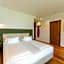 Hotel Tenz