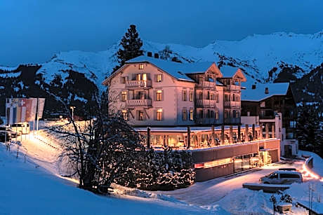 The Alpina Mountain Resort