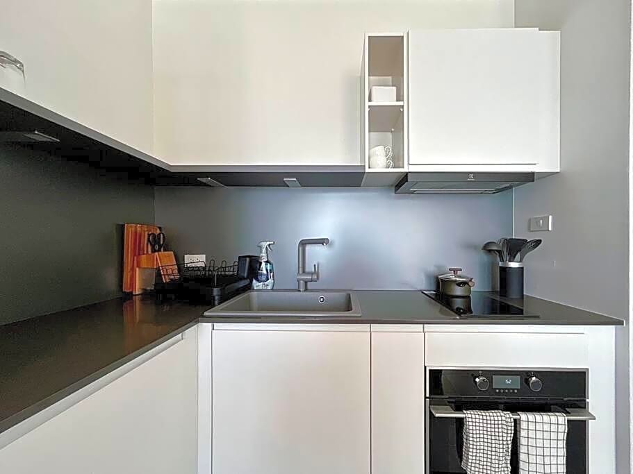 Seaview 2 bed in the heart of Hua Hin - BP2