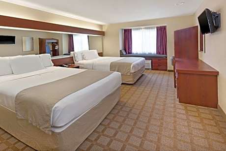 Queen Room with Two Queen Beds - Non-Smoking