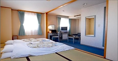 Seagrande Shimizu Station Hotel / Vacation STAY 8211