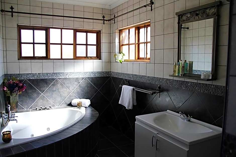 Greenleaf Guest Lodge