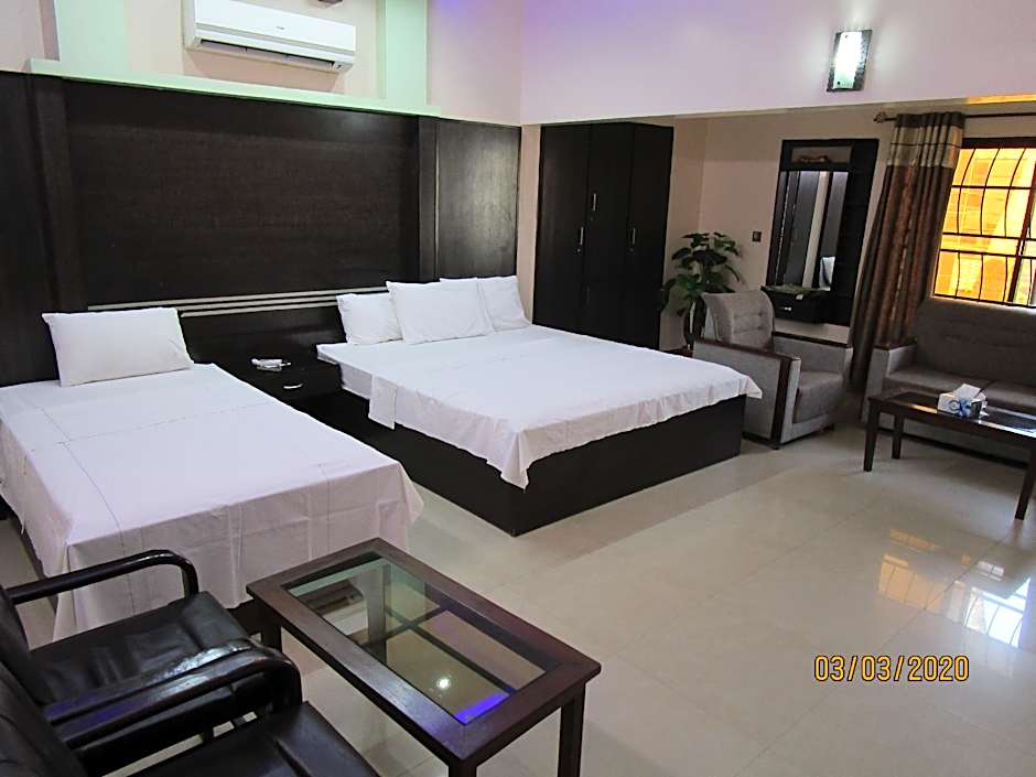 Regalia Inn – Karachi, TX