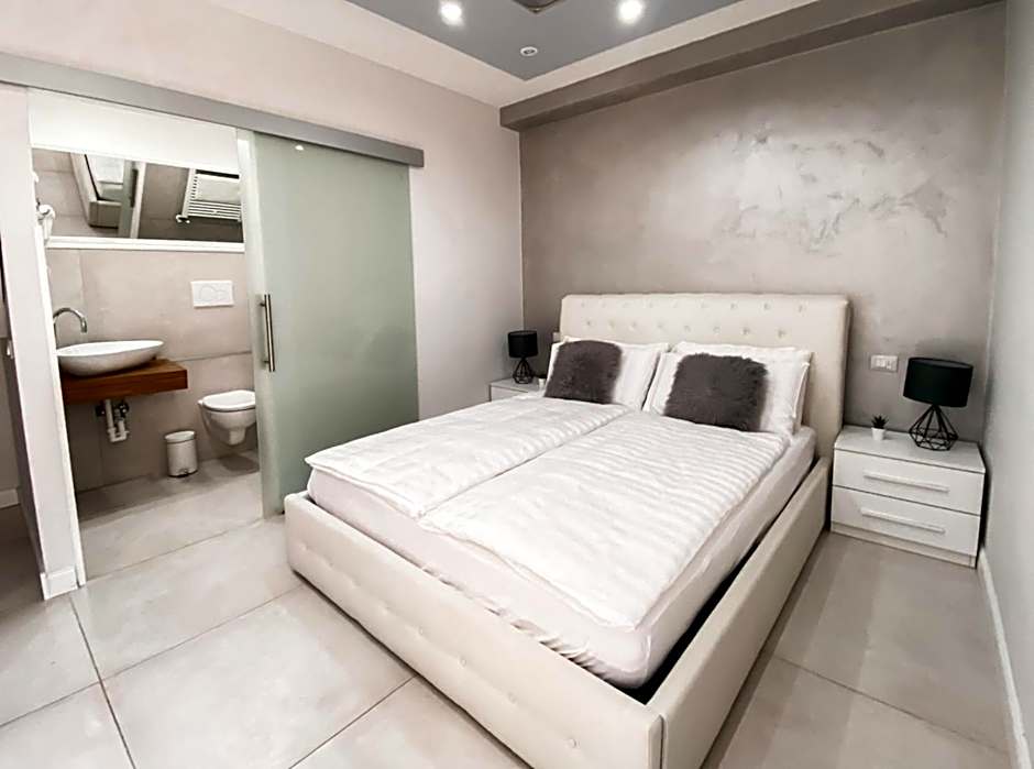 Klemi, rooms in old town Dolomia best home Check in automatico