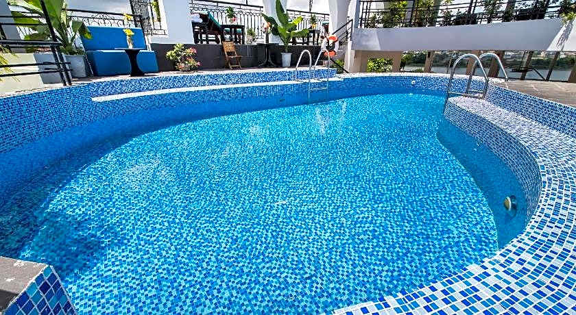 The Sunriver Boutique Hotel Hue