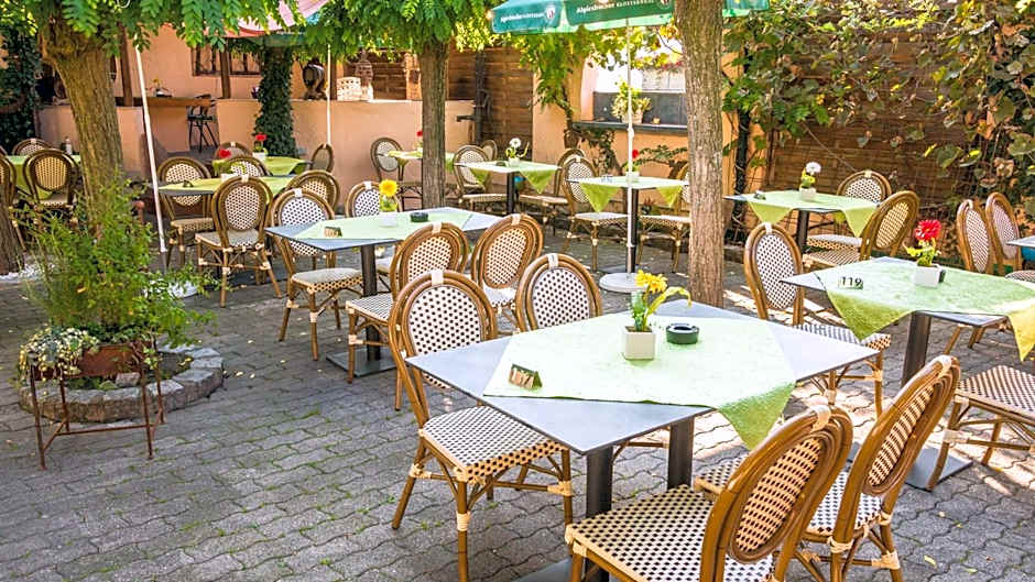 Hotel Neuenburger Hof