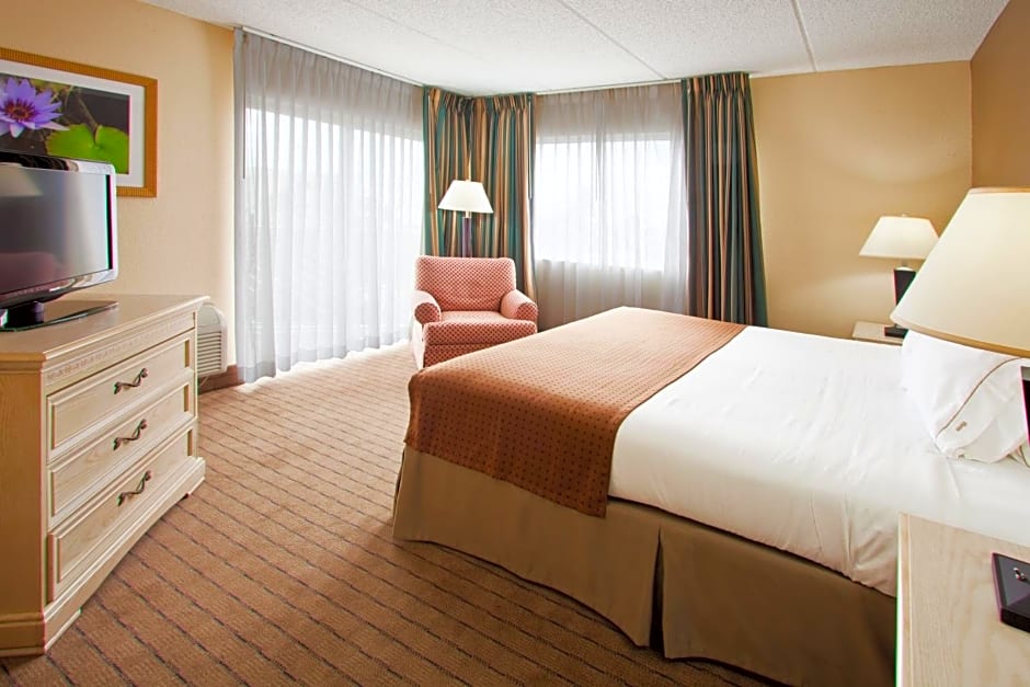 Holiday Inn Express- North Palm Beach and IHG Hotel