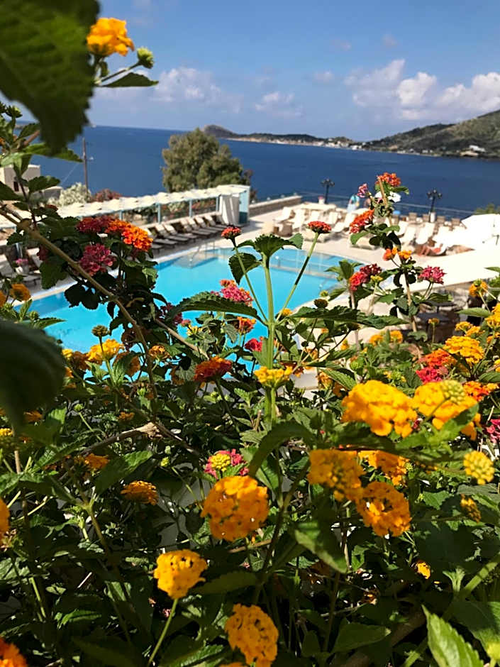 Elena Village Hotel & Suites