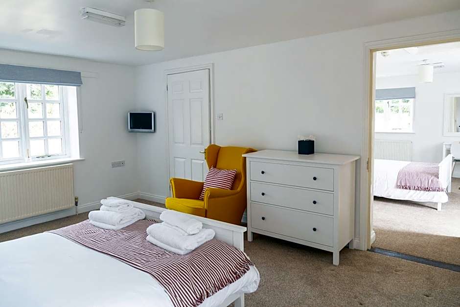 Five Bells Inn, Wrentham