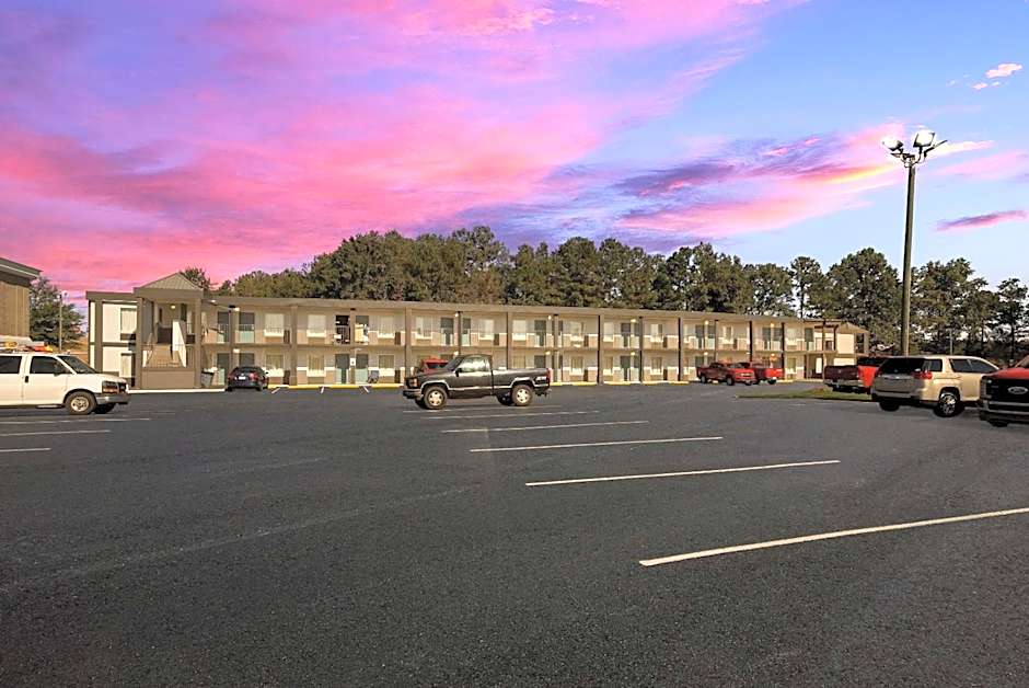 Rodeway Inn Commerce