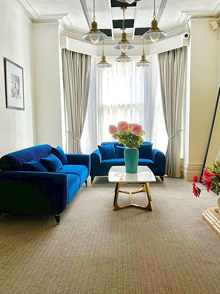 Pearl & Pebbles Eastbourne