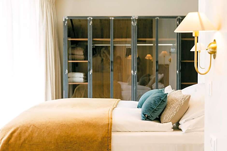 Face D'or Luxury Serviced Apartments