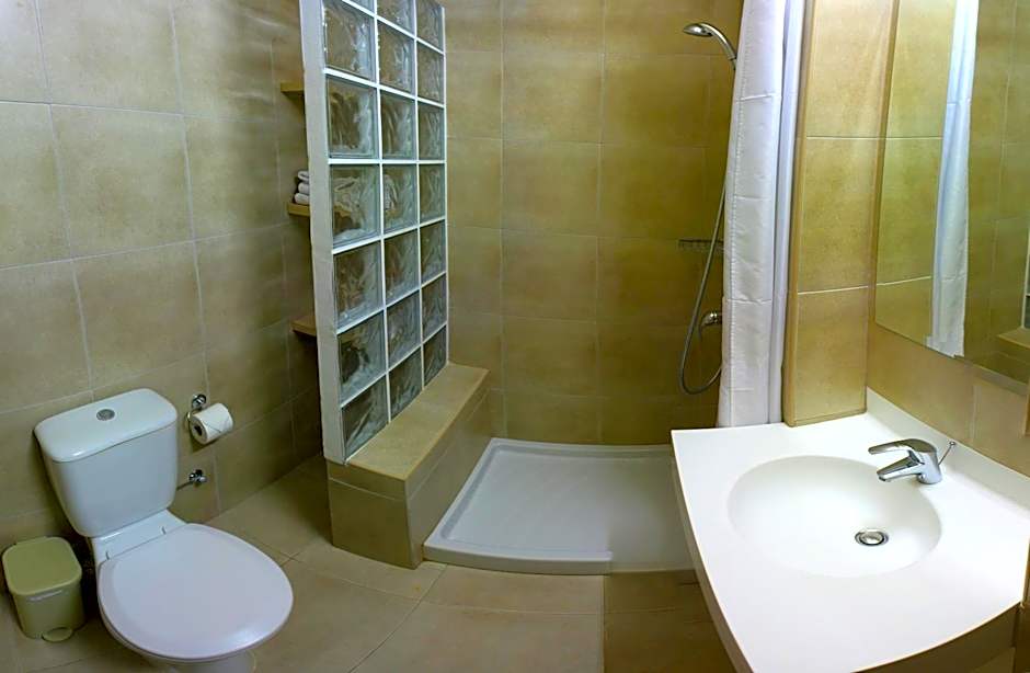 MyroAndrou Beach Hotel Apartments