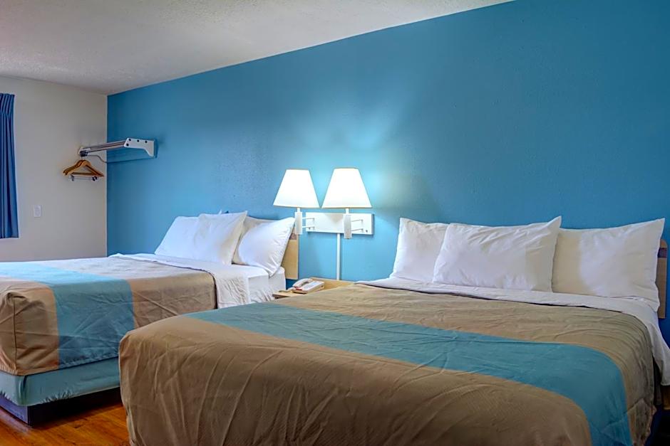 Motel 6-The Dalles, OR