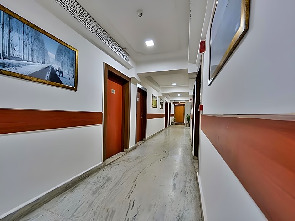 Batra Hotel and Residences