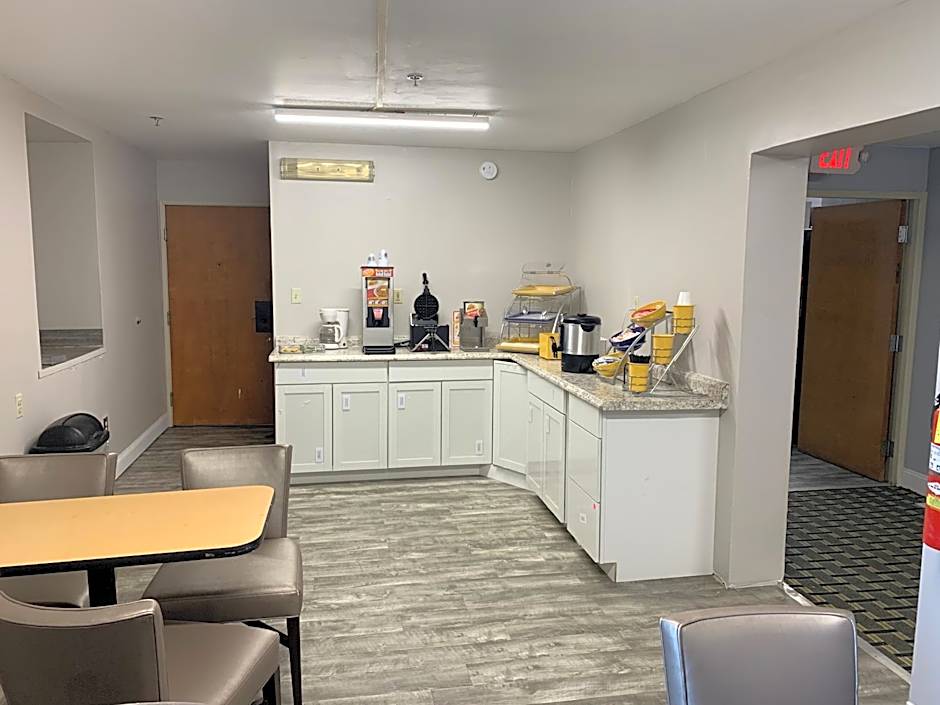 Days Inn by Wyndham Thomson